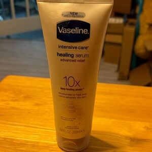 Vaseline Intensive Care Healing Serum Body Moisturizer - Cream